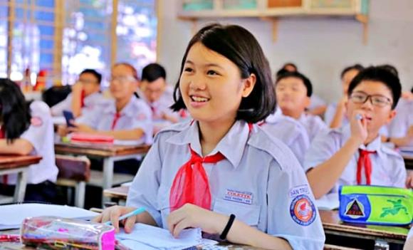 miễn học phí, từ chối nhận hỗ trợ học phí, gia đình khá giả
