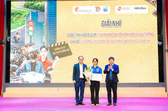 ab-inbev-lan-toa-thong-diep-den-cac-truong-dai-hoc-phia-bac-6-ngoisaovn-w660-h440-ngoisaovn-w660-h440 2 AB InBev, Hội Liên hiệp Thanh niên Việt Nam