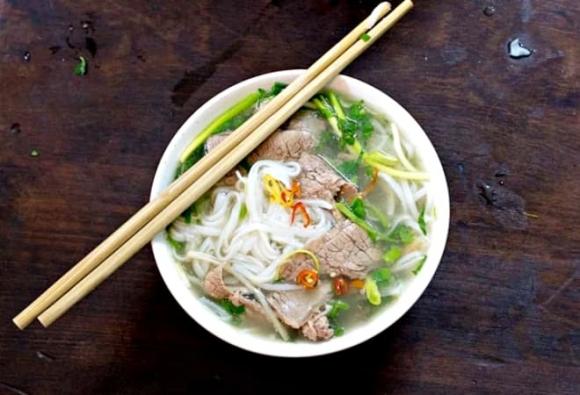 Hà Nội, món ngon Hà Nội, đặc sản Hà Nội, phở bò, phở gà, chả cá, bún chả