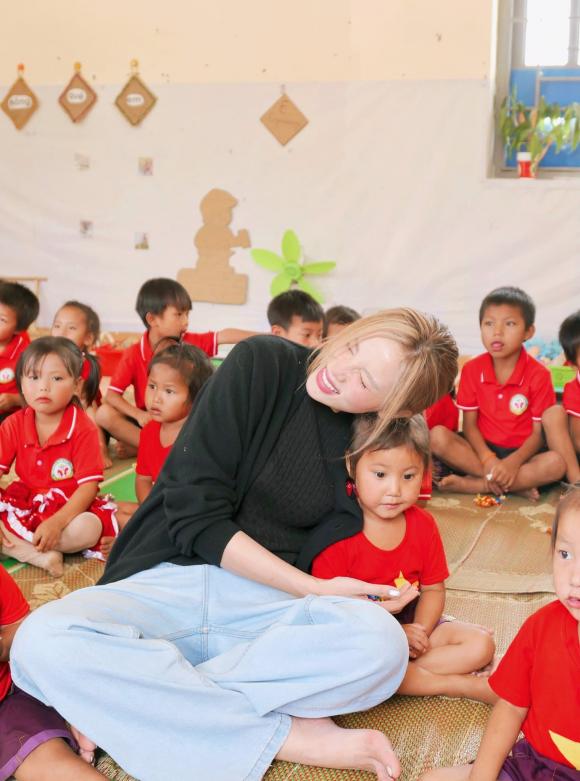 Sao Việt 24/5, tin sao việt mới nhất