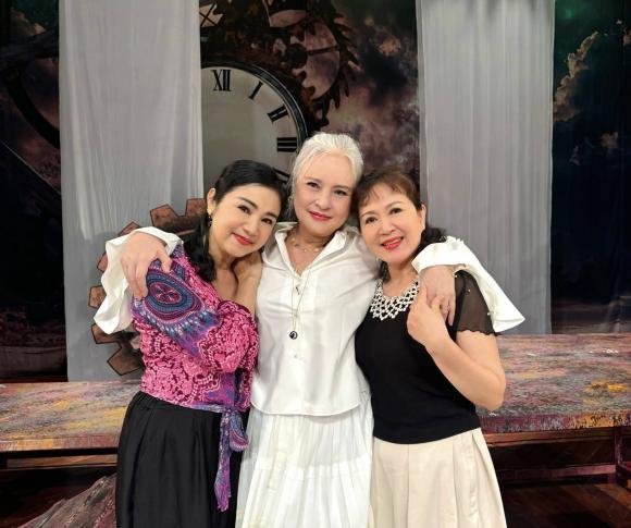Sao Việt 25/5, tin sao việt mới nhất