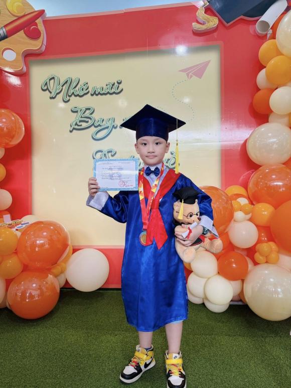 Sao Việt 25/5, tin sao việt mới nhất