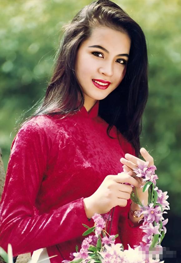 Nữ hoàng ảnh lịch, diễn viên Thanh Mai, sao Việt