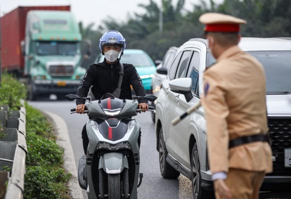 vi phạm giao thông, vượt xe, kiến thức