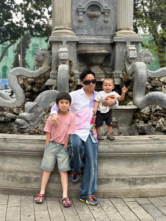 ca sĩ Tùng Dương, sao Việt