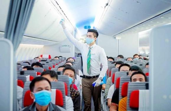 tiếp viên hàng không, ngành nghề, ngành lương cao, ngành không cần bằng đại học