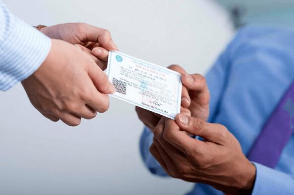 Luật BHXH, quyền lợi người tham gia BHYT đủ 5 năm liên tục