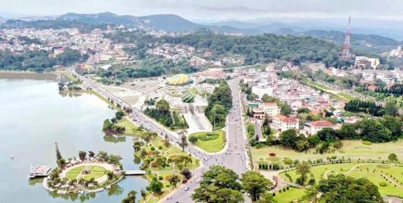  Hạ Long trên cao nguyên, Cù lao giữa đại dương, sap nhập tỉnh