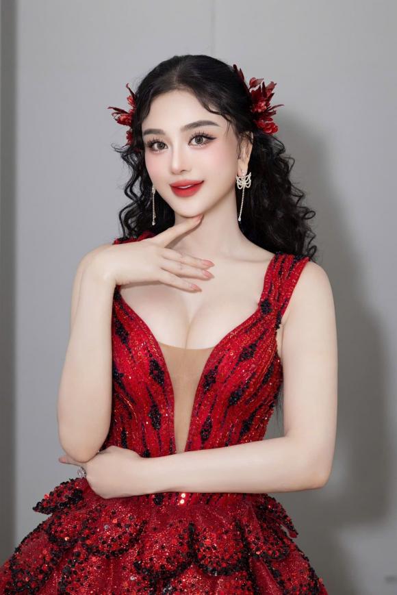 Sao Việt 29/5, tin sao việt mới nhất