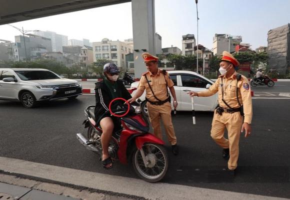 Nghị định 168, mức phạt xe máy không có gương chiếu hậu