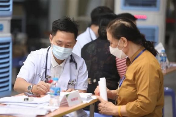 Khám bệnh tại nhà, khám chữa bệnh vượt tuyến, bảo hiểm y tế, BHYT