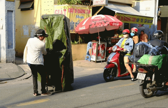 ca sĩ Nhật Linh,sao Việt