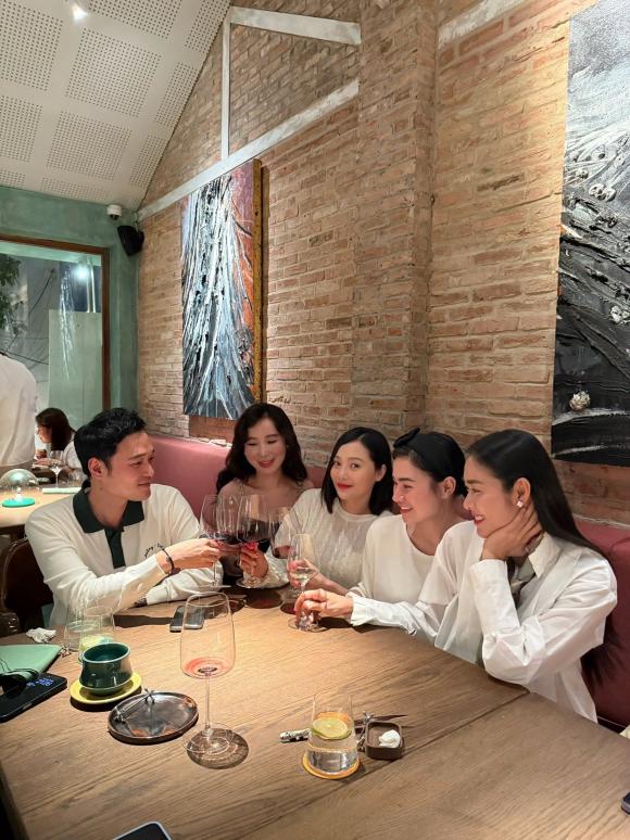 Sao Việt 31/5, tin sao việt mới nhất