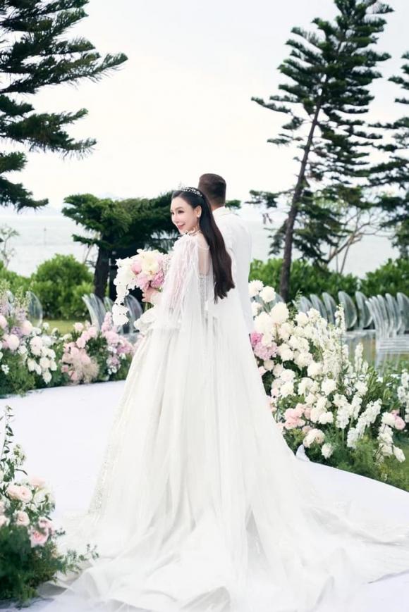 Ca sĩ hồ quỳnh hương,sao Việt