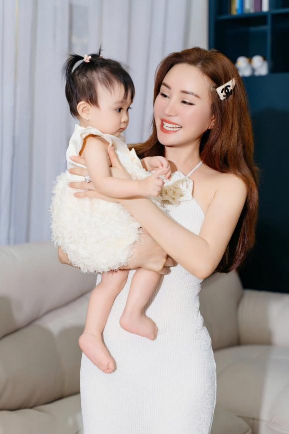 Sao Việt 30/5, tin sao việt mới nhất