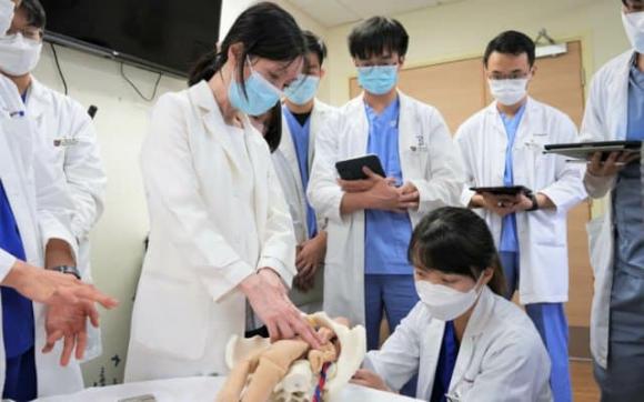ngành lương cao, ngành dễ xin việc, ngành nghề