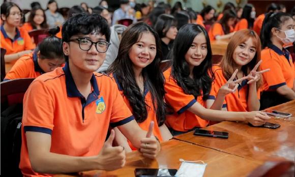 Đại học Công nghệ TPHCM, điểm chuẩn đại học, xét tuyển đại học