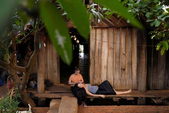 H'Hen Niê, Tuấn Khôi, sao Việt 