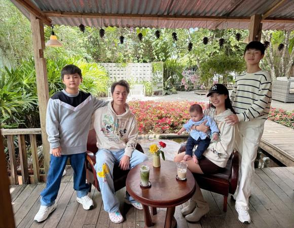 Sao Việt 1/6, tin sao việt mới nhất
