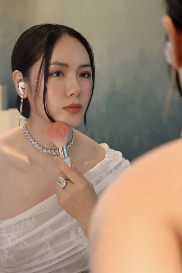 Sao Việt 1/6, tin sao việt mới nhất