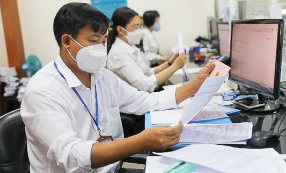 sáp nhập, công chức, tinh giảm biên chế, bằng đại học chính quy