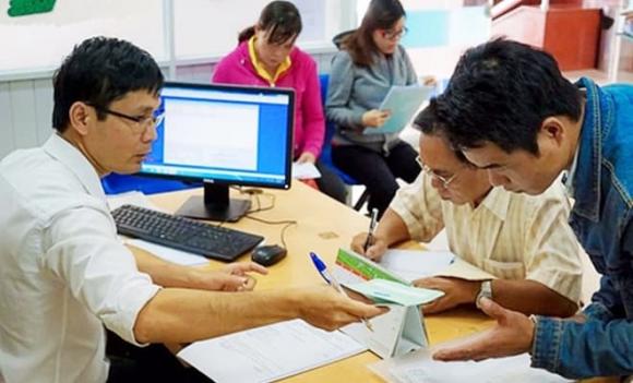 sáp nhập, công chức, tinh giảm biên chế, bằng đại học chính quy