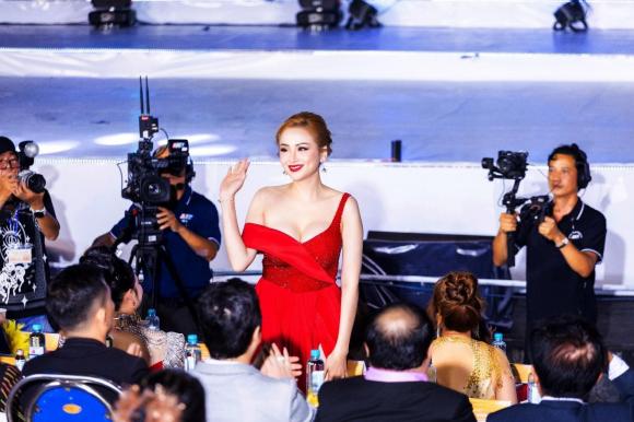 Doanh nhân Tài sắc Việt Nam 2025, Nguyễn Thị Minh Thu