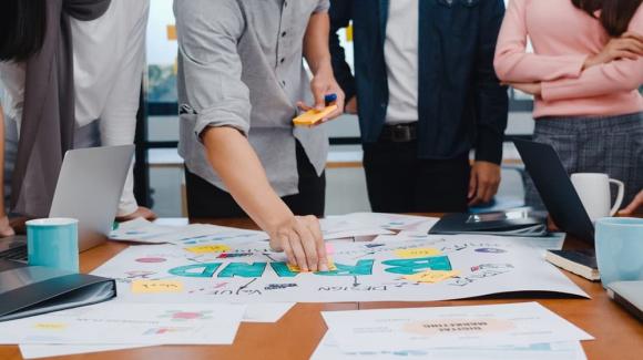 Hoàng nam tiến, Ngành Marketing