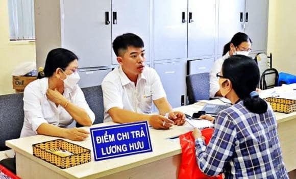 Luật BHXH, đối tượng nghỉ hưu sớm