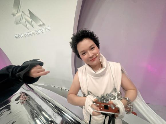Sao Việt 4/6, tin sao việt mới nhất