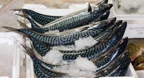 cách chọn cá tươi, kinh nghiệm chọn cá, mẹo chọn cá