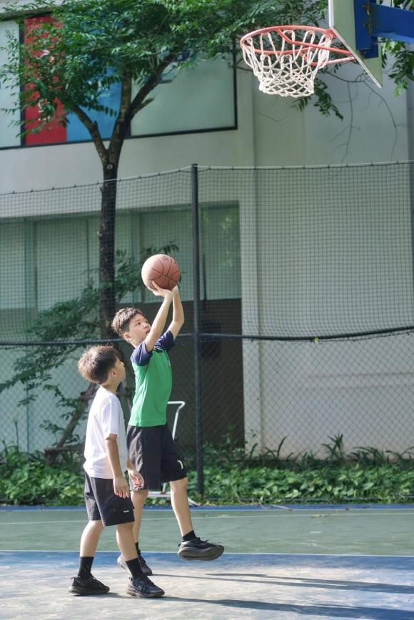 Sao Việt 5/6, tin sao việt mới nhất