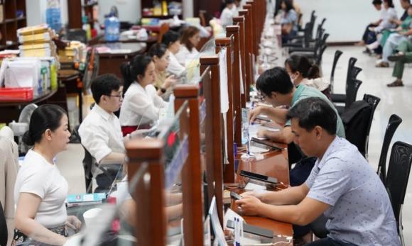 công chức, nghỉ hưu, tinh giản biên chế