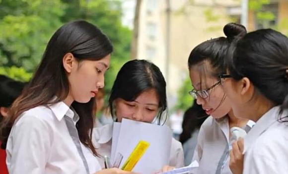 Nữ giới khối D, ngành học, ngành không lo thất nghiệp, ngôn ngữ, du lịch, kinh tế, nhà hàng - khách sạn