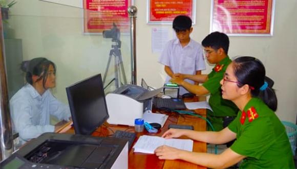 thủ tục hành chính, công an xã, sáp nhập xã