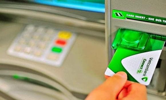 Vietcombank, rút tiền, chuyển tiền, kiến thức