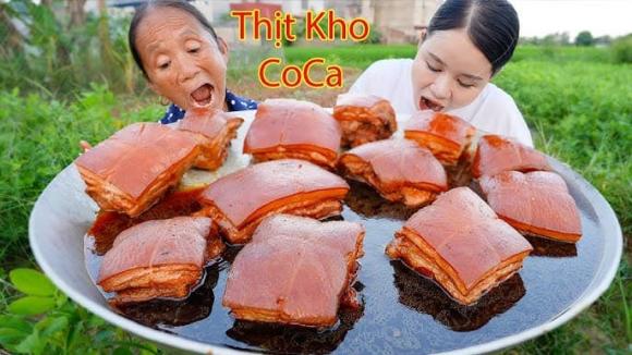 Bà Tân, Bà Tân Vlog, cuộc sống Bà Tân Vlog
