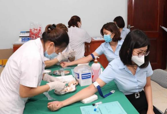 Luật BHXH, quyền lợi BHXH ở lao động nữ