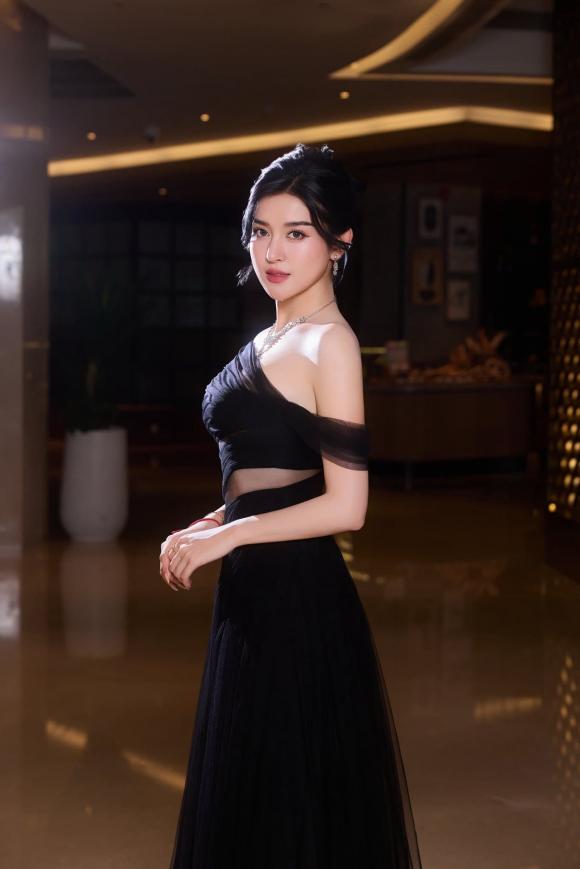 Sao Việt 10/6, tin sao việt mới nhất