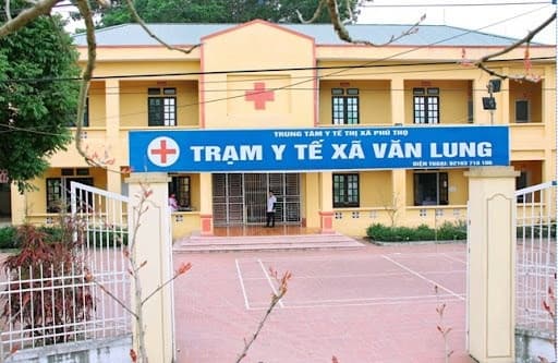 Luật Viên chức, tiền lương và chế độ đối với nhân viên y tế 