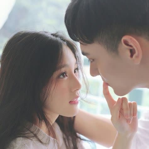 con gái khi yêu thích làm gì, tâm sự tình yêu