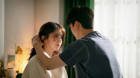 con gái khi yêu thích làm gì, tâm sự tình yêu