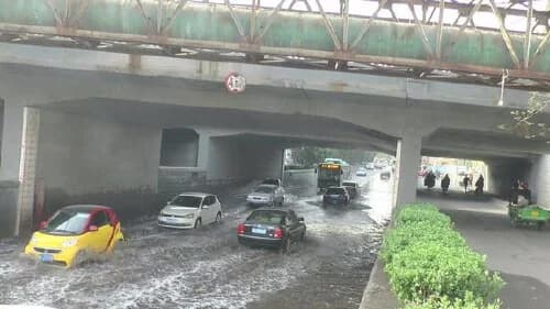 lái xe, lốp xe