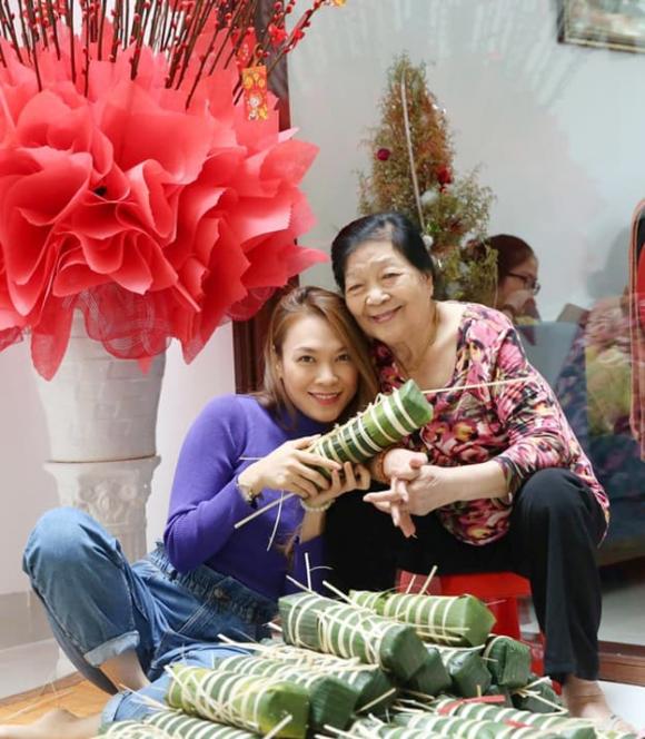 ca sĩ Mỹ Tâm, mẹ ca sĩ Mỹ Tâm, sao Việt