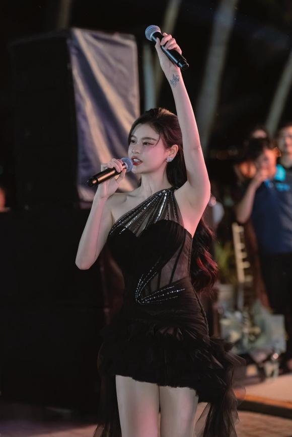 Sao Việt 12/6, tin sao việt mới nhất