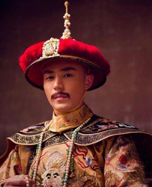 Càn Long, dung mạo thật của Càn Long