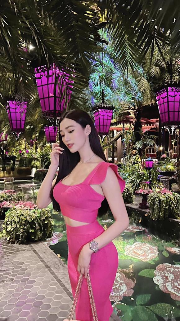 diễn viên Khánh My, người mẫu Khánh My, sao Việt