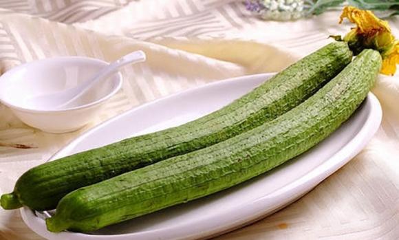 cách chọn mướp ngon, nên mua mướp dài hay ngắn