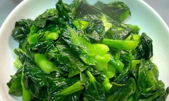 ngọn bí, rau ngọn bí, ngọn bí xào tỏi