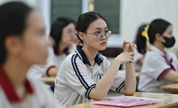 Đại học Luật Hà Nội, tuyển sinh 2025, thi tốt nghiệp THPT 2025, tăng học phí